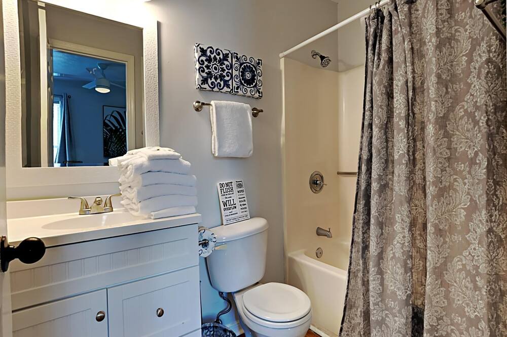 Photo of Bathroom in Fort Walton Beach