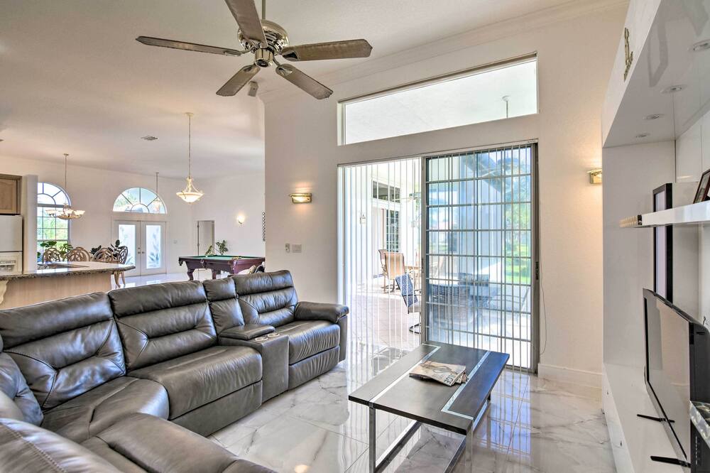 Photo of Bedroom in Southwest Ranches