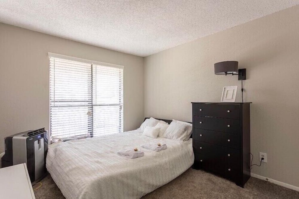 Photo of Bedroom in University