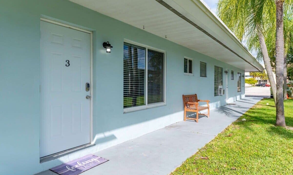 Photo of Outdoor in Santa Barbara Estates