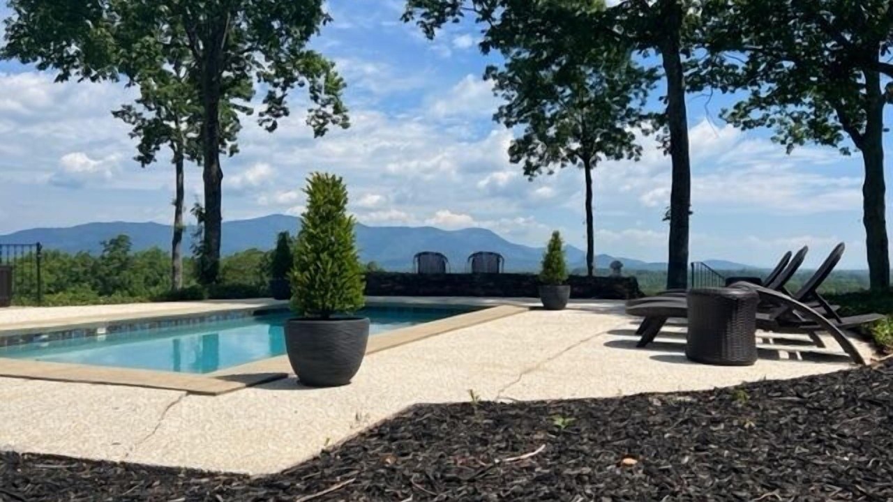Photo of Outdoor in Landrum
