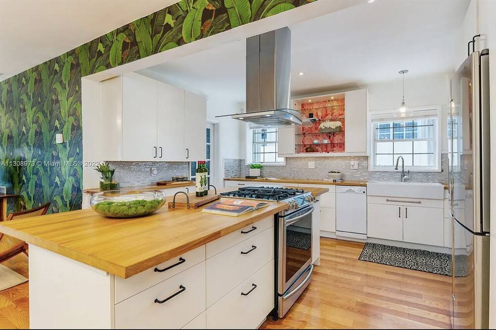 Photo of Kitchen in El Portal