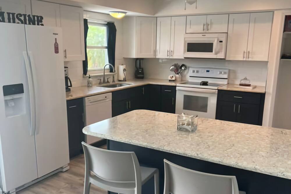 Photo of Kitchen in Oakland Hills