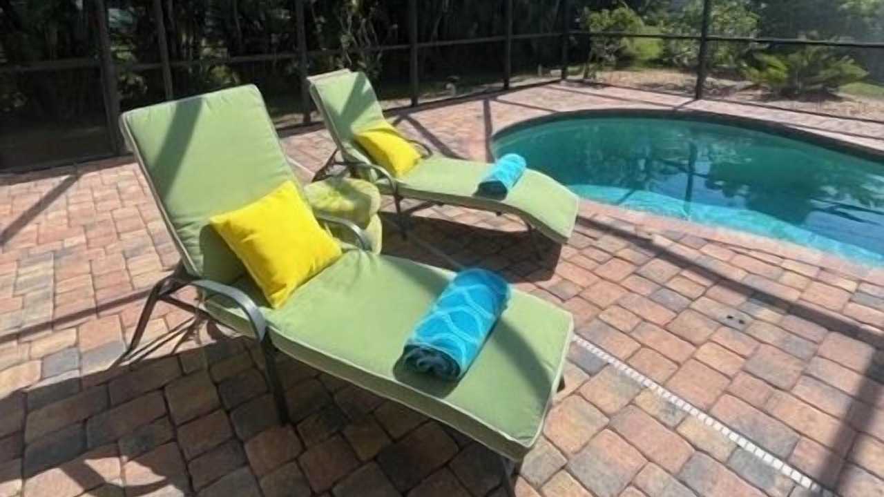 Photo of Outdoor in Pelican
