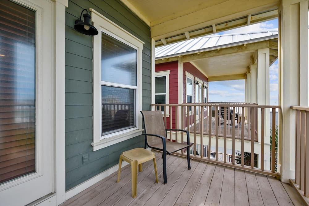 Photo of Outdoor in Silver Sands Beach