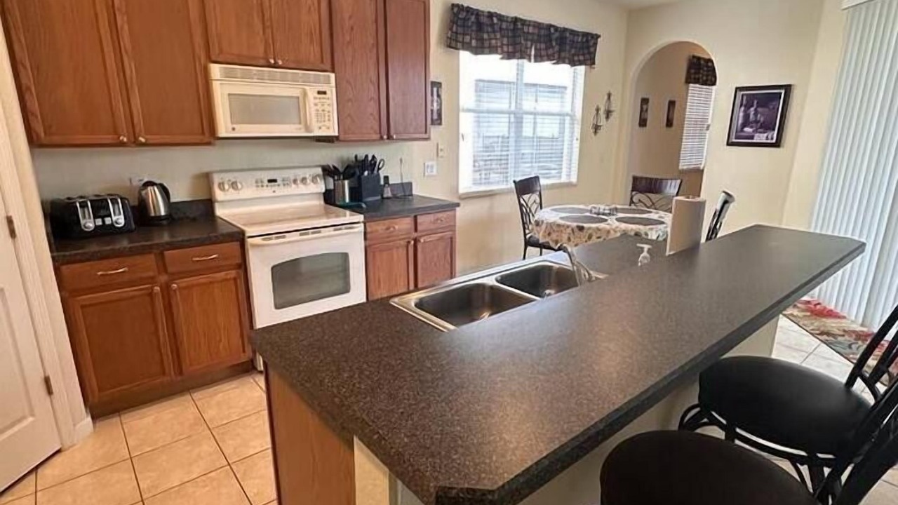Photo of Kitchen in Trafalgar Village