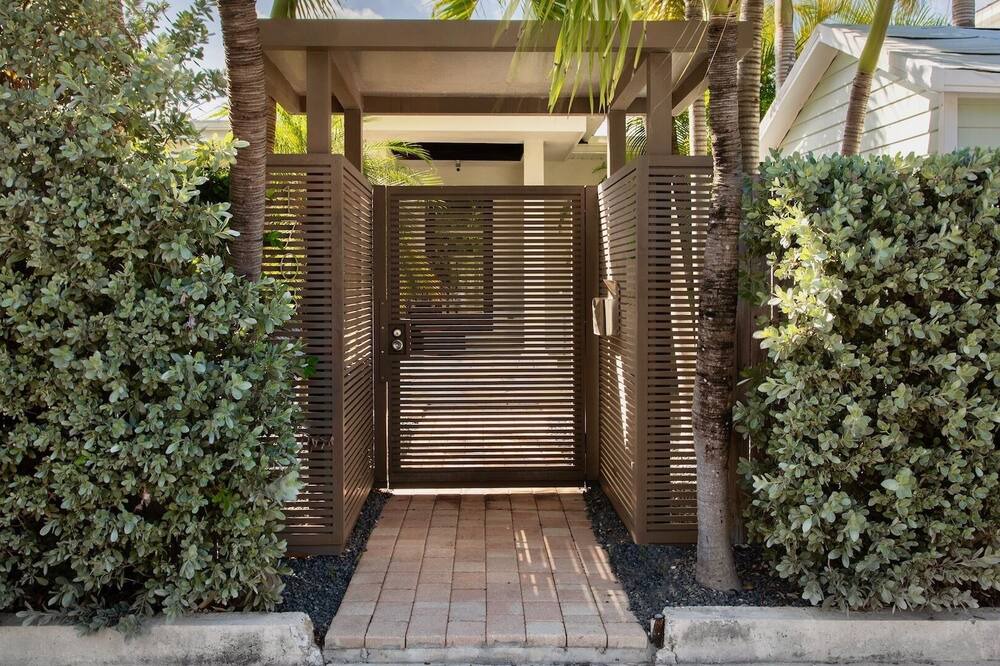 Photo of Outdoor in Midtown