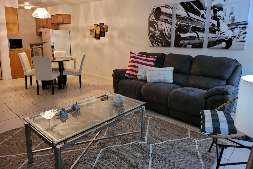 Photo of Livingroom in Fort Pierce