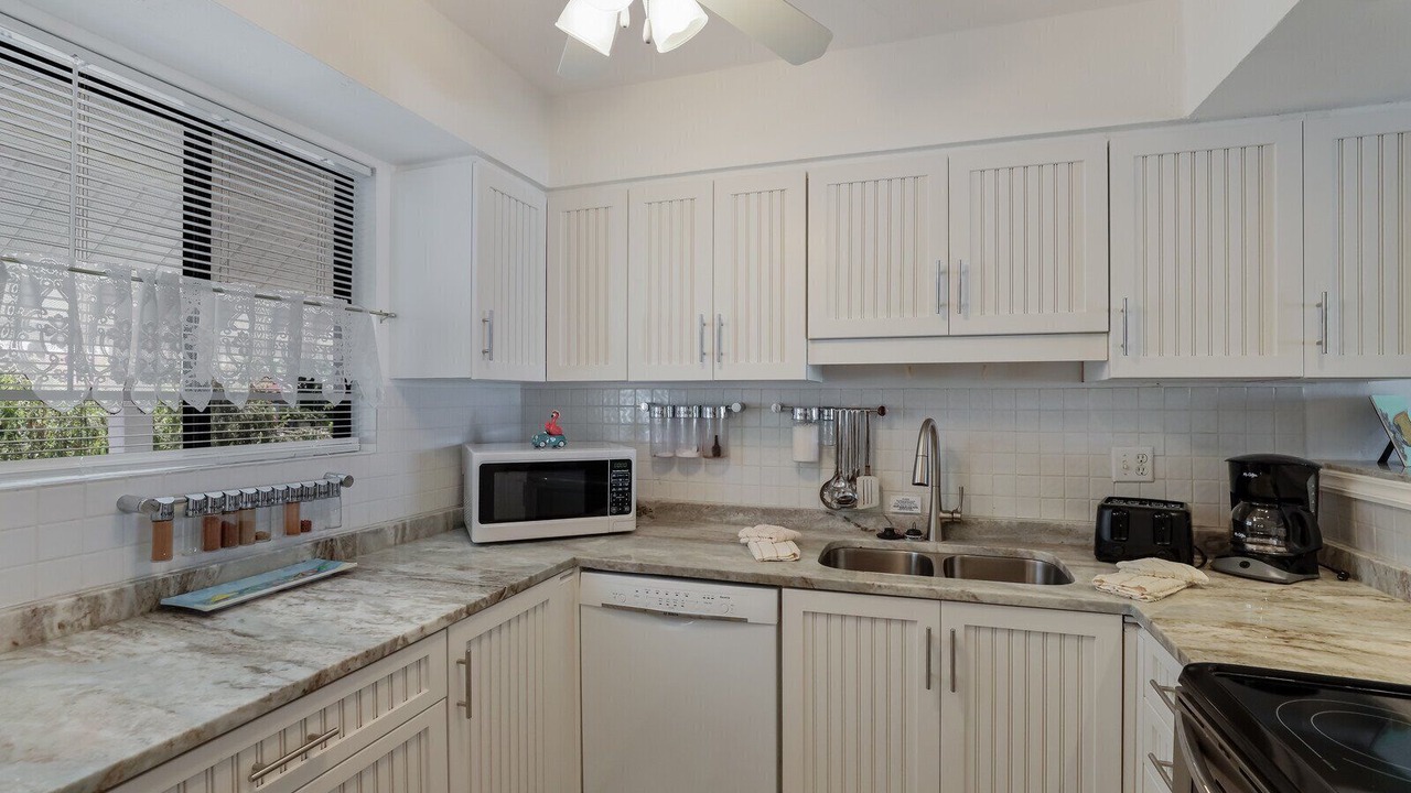 Photo of Kitchen in Bradenton Beach