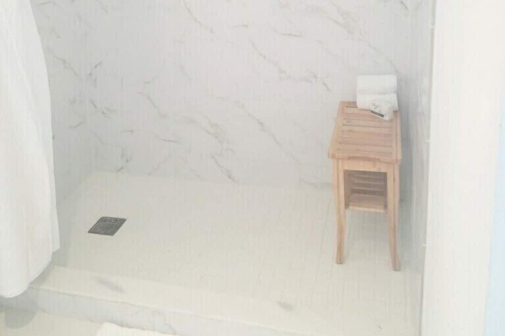 Photo of Bathroom in Downtown Miami