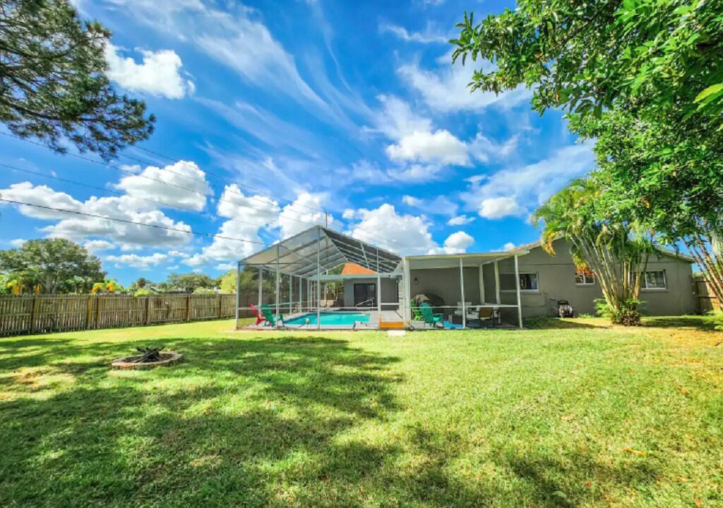 Photo of Outdoor in Pinellas Park