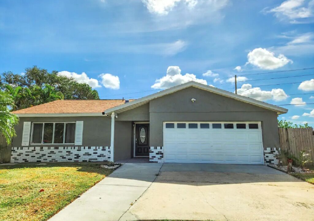 Photo of Outdoor in Pinellas Park