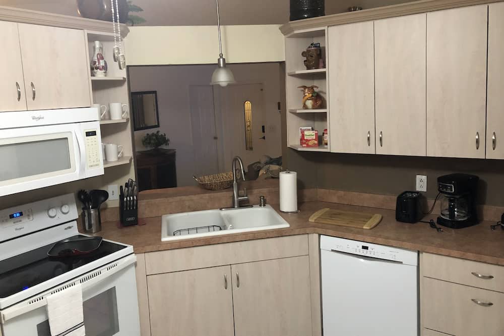 Photo of Kitchen in Port Saint Lucie