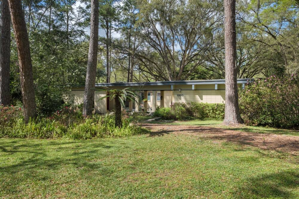 Photo of Outdoor in Gainesville