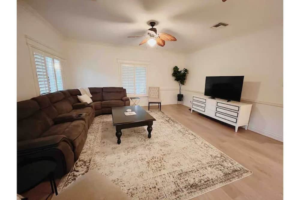 Photo of Livingroom in Palm City