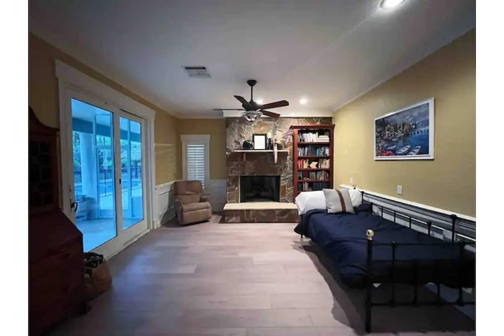 Photo of Livingroom in Palm City