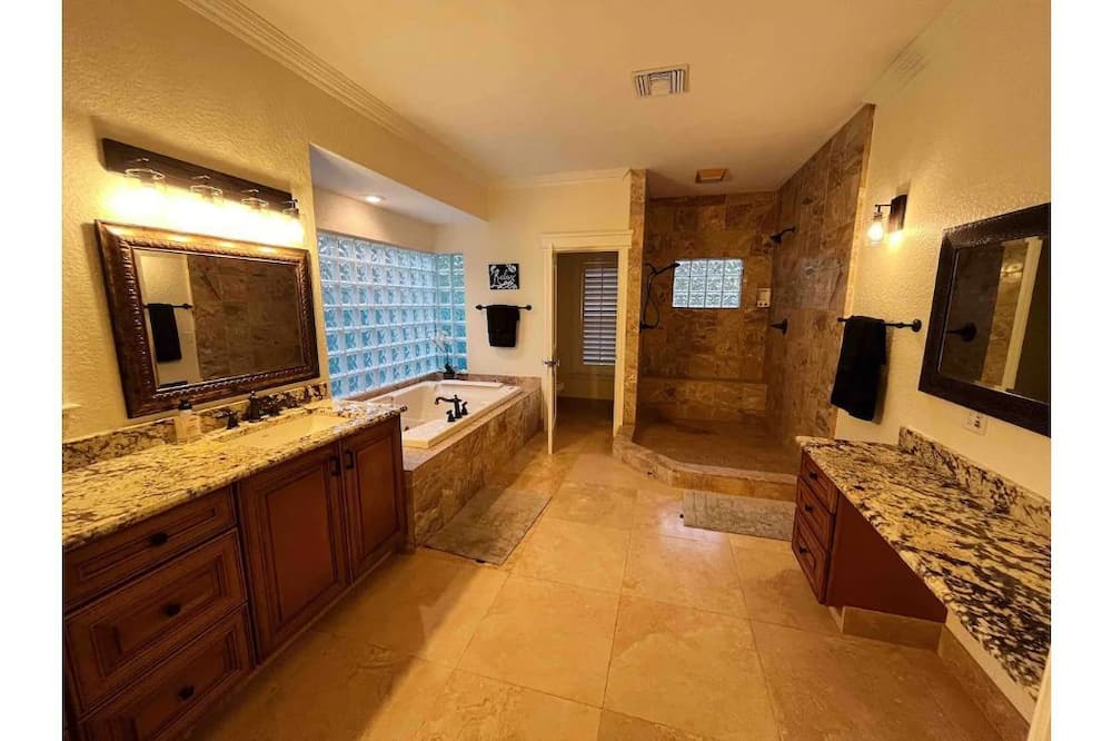 Photo of Bathroom in Palm City