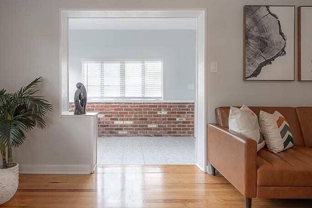 Photo of Bedroom in Riverside Heights