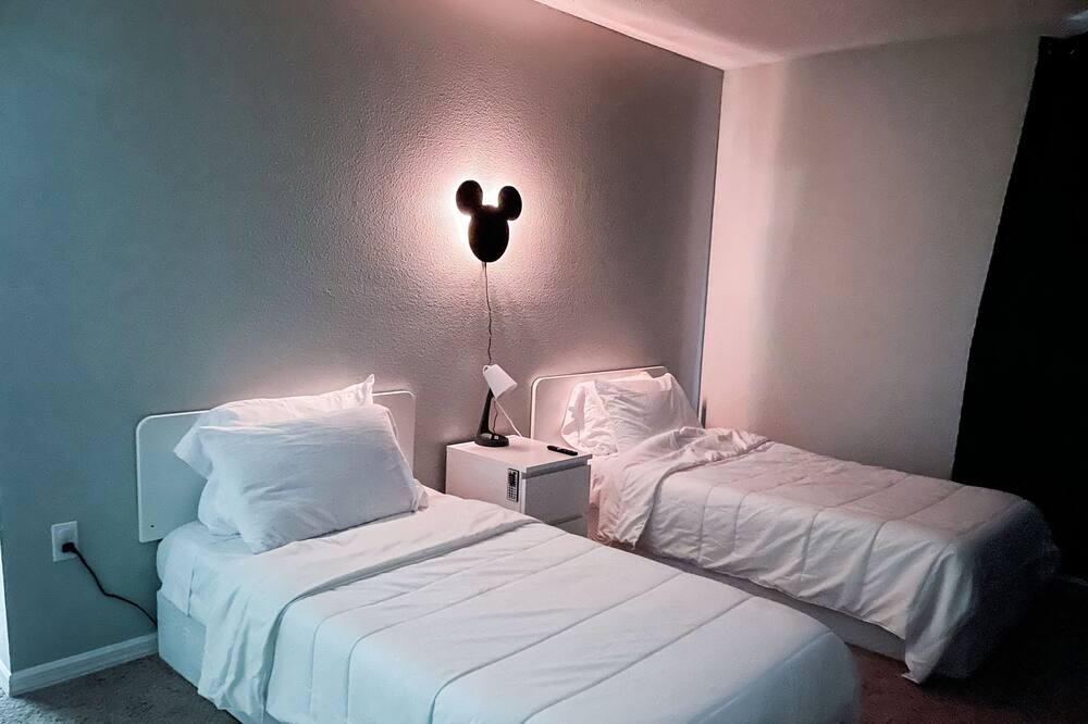 Photo of Bedroom in West Stonebridge