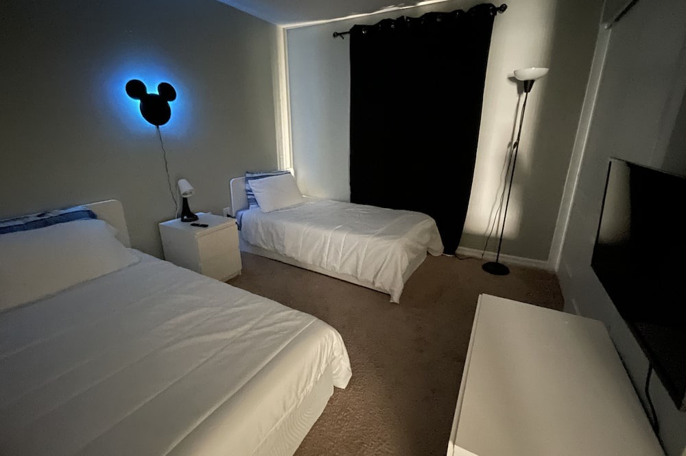 Photo of Bedroom in West Stonebridge
