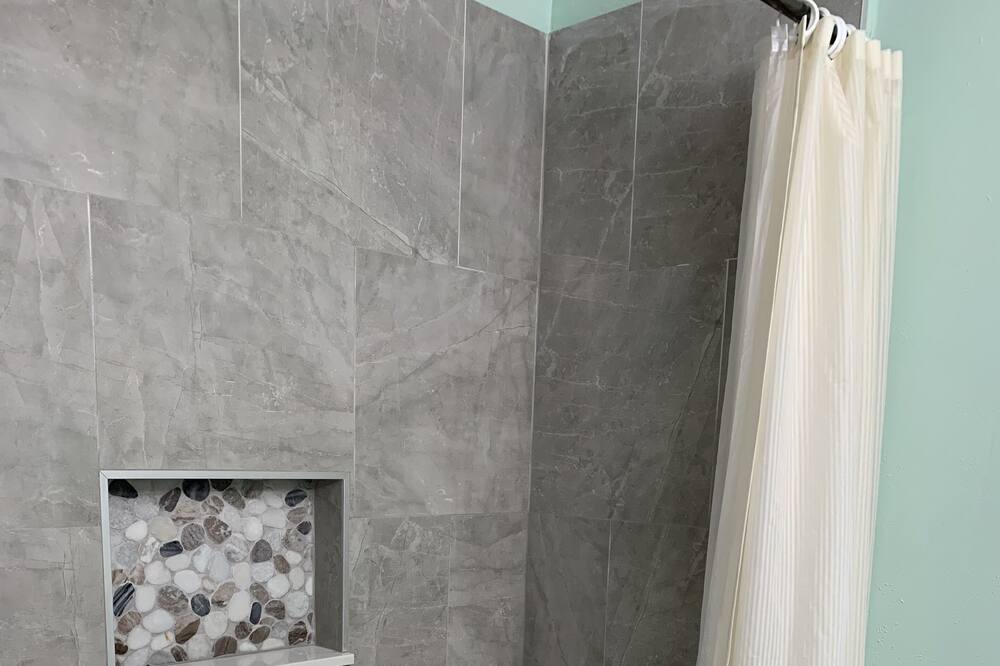 Photo of Bathroom in Rockledge
