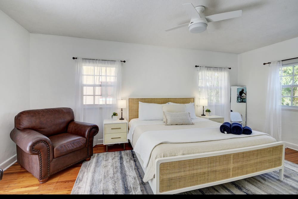 Photo of Bedroom in Old Northwood
