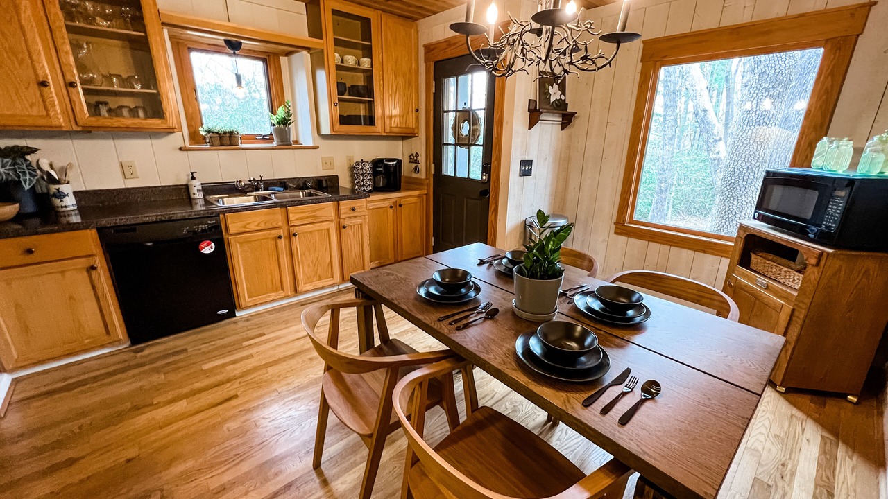 Photo of Kitchen in Cliff Ridge Colony