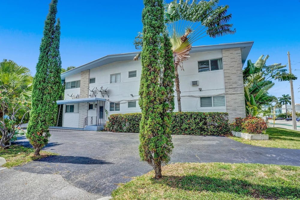 Photo of Outdoor in Bay Harbor Islands