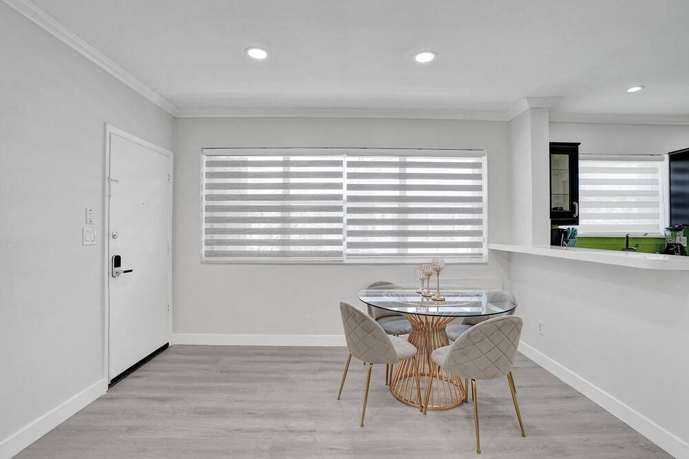Photo of Bedroom in Bay Harbor Islands