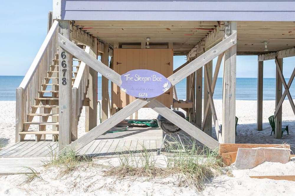 Photo of Outdoor in Surf Side Shores