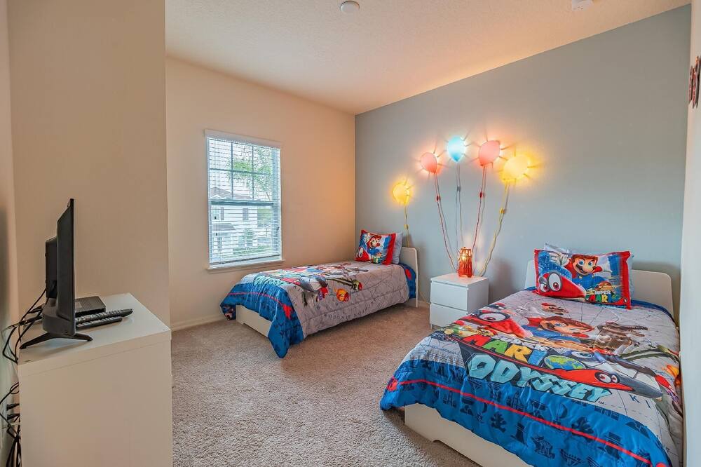 Photo of Bedroom in Lindfields