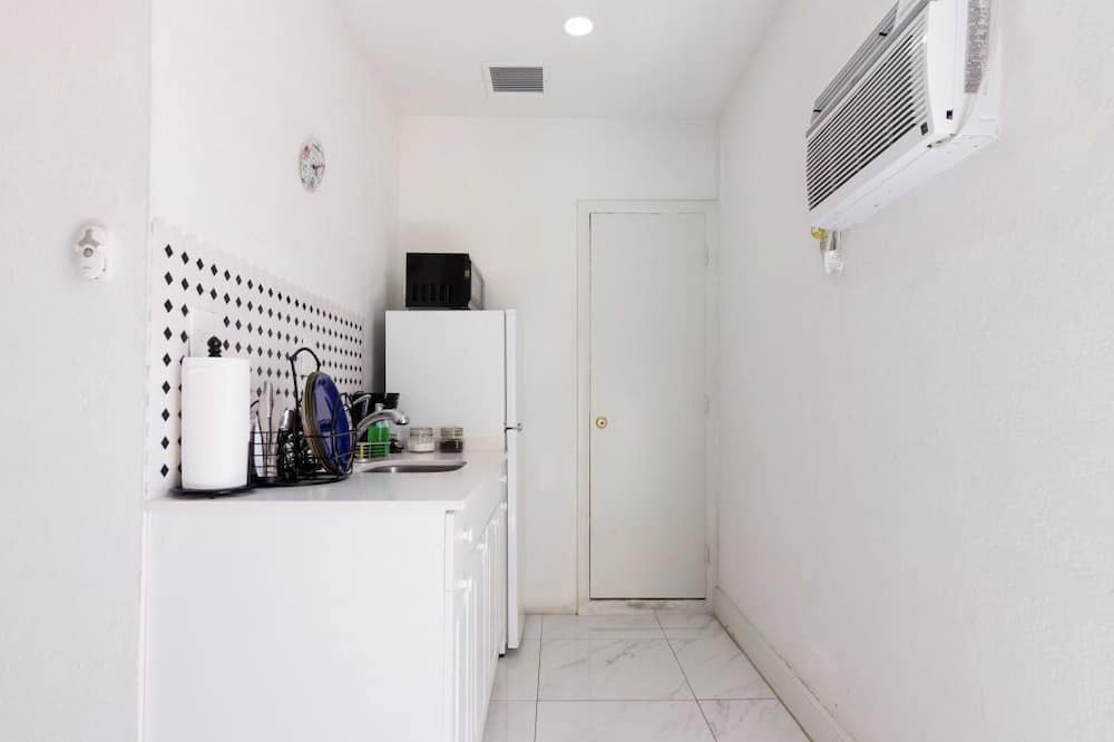 Photo of Bedroom in Tamiami