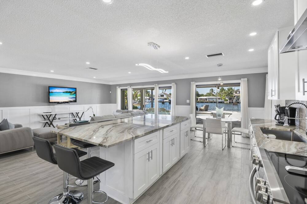 Photo of Others in Santa Barbara Estates