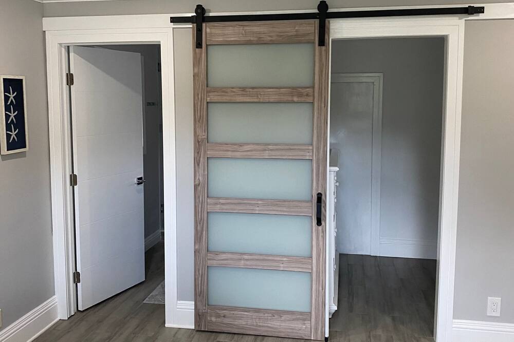 Photo of Bedroom in Santa Barbara Estates