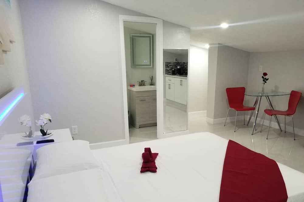 Photo of Bedroom in West Hollywood