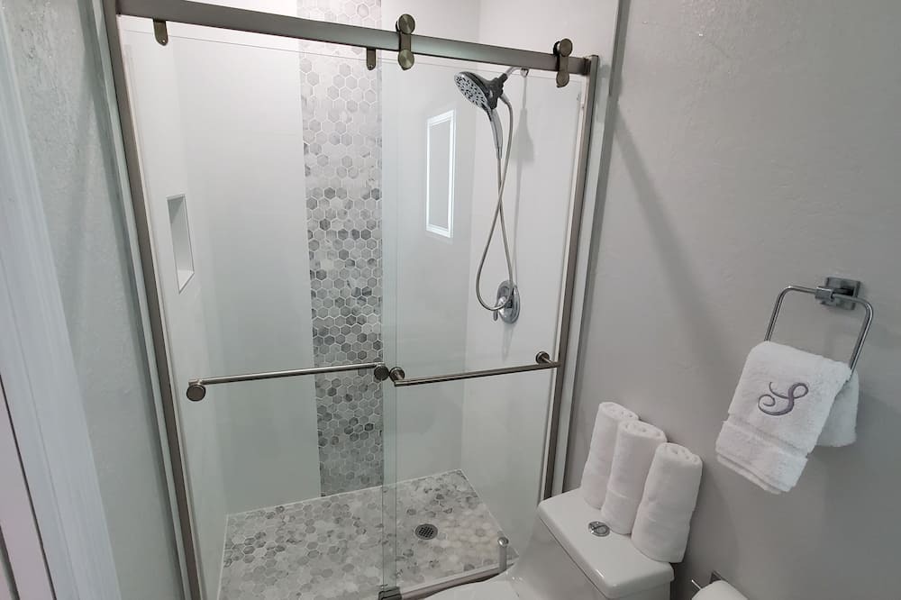 Photo of Bathroom in West Hollywood