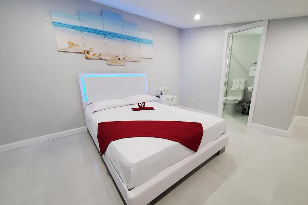 Photo of Bedroom in West Hollywood