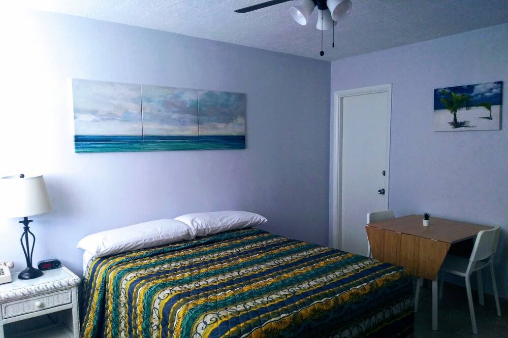 Photo of Bedroom in Bostwick Park