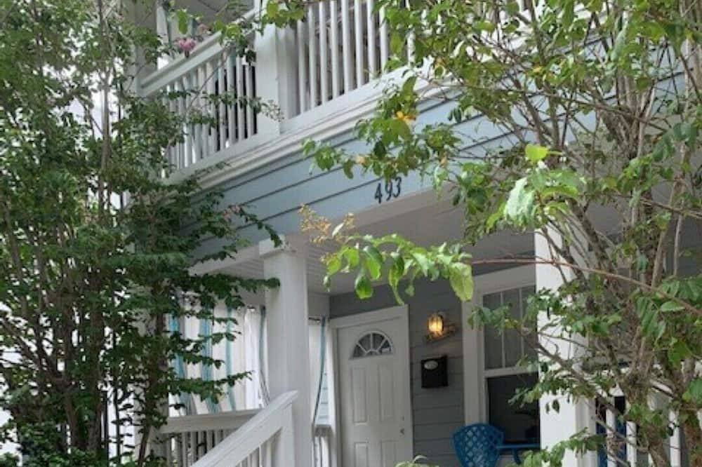 Photo of Others in Historic Uptown