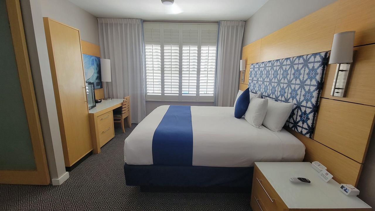 Photo of Bedroom in Bay Harbor Islands