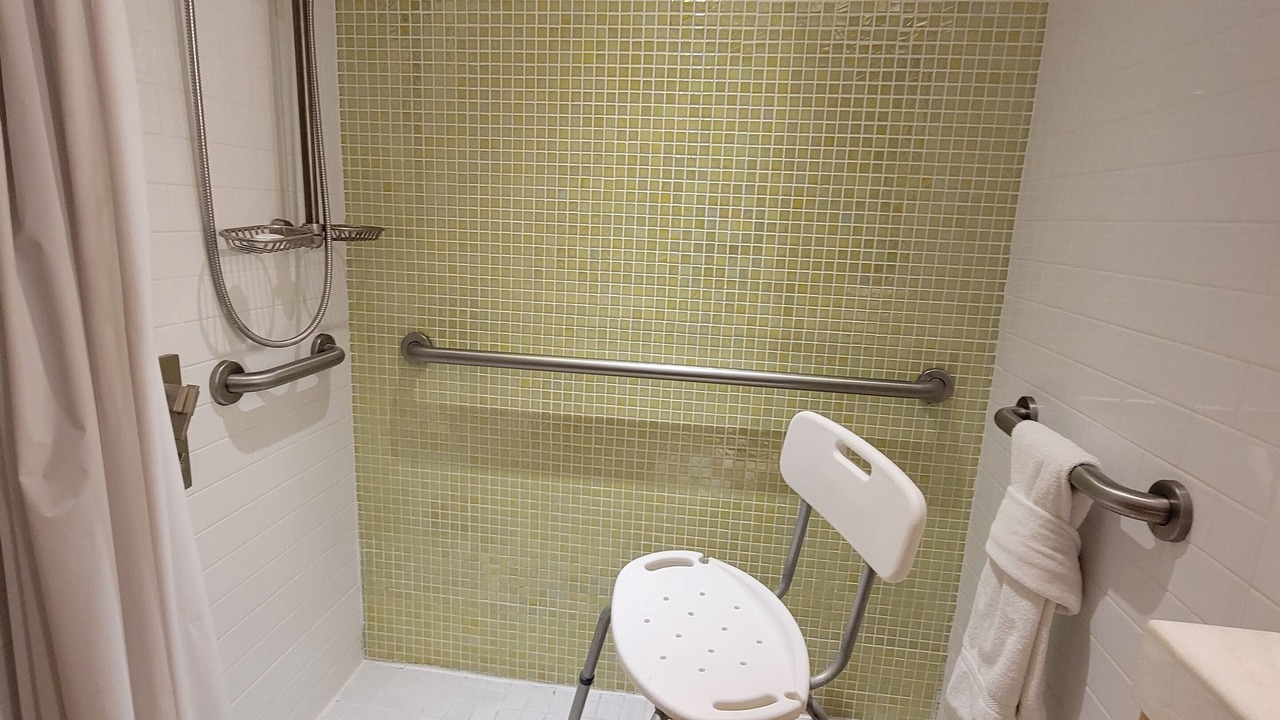 Photo of Bedroom in Bay Harbor Islands
