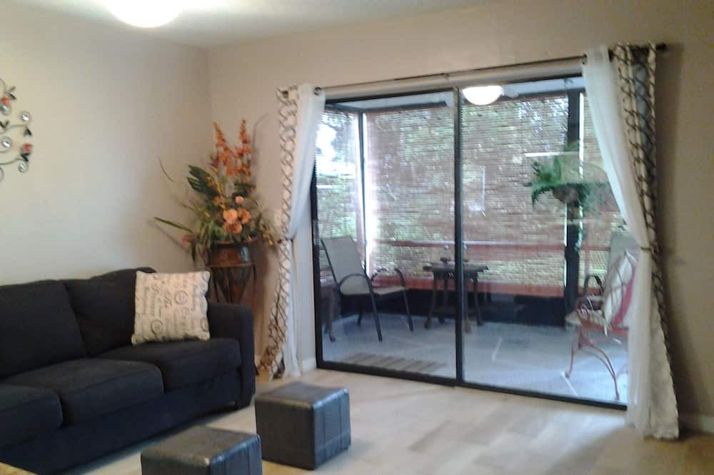Photo of Livingroom in Sun 'N Lake