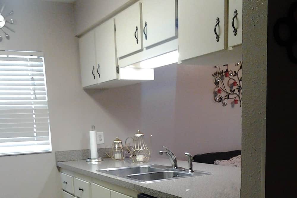 Photo of Kitchen in Sun 'N Lake
