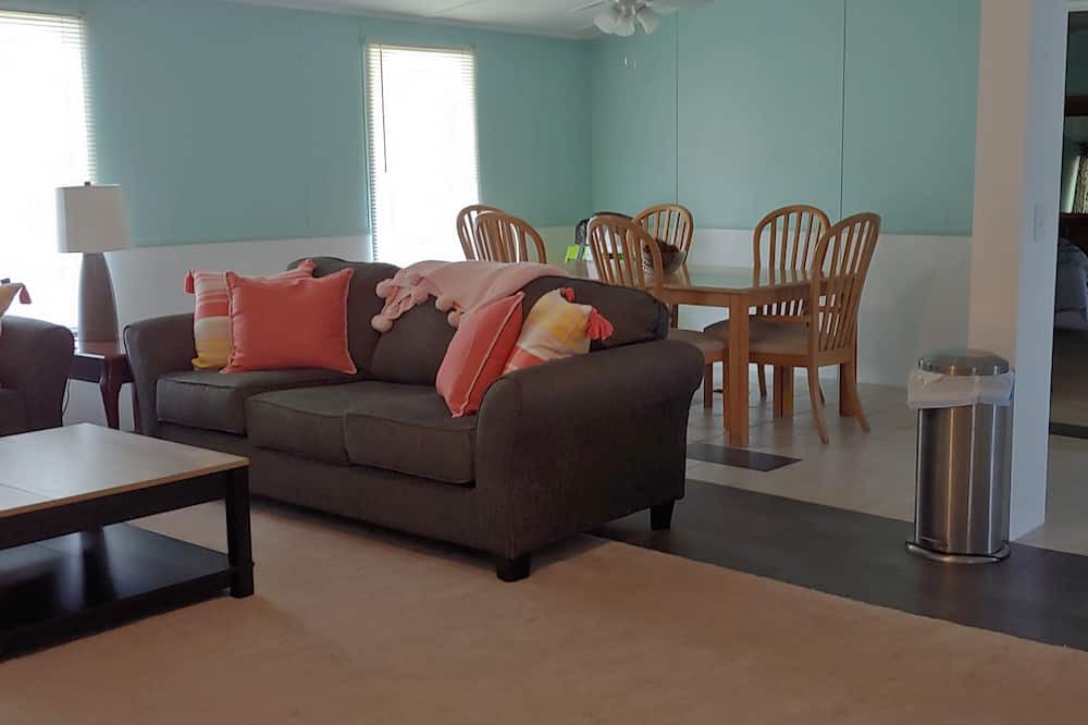 Photo of Livingroom in Glenwood