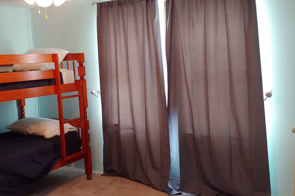 Photo of Bedroom in Glenwood
