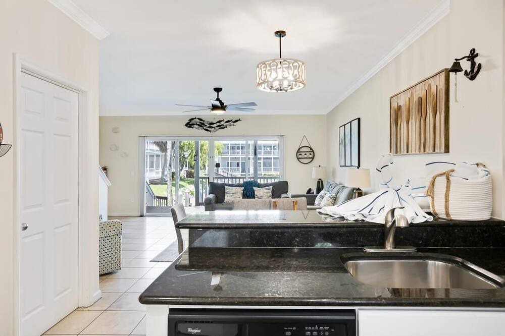 Photo of Kitchen in Marathon