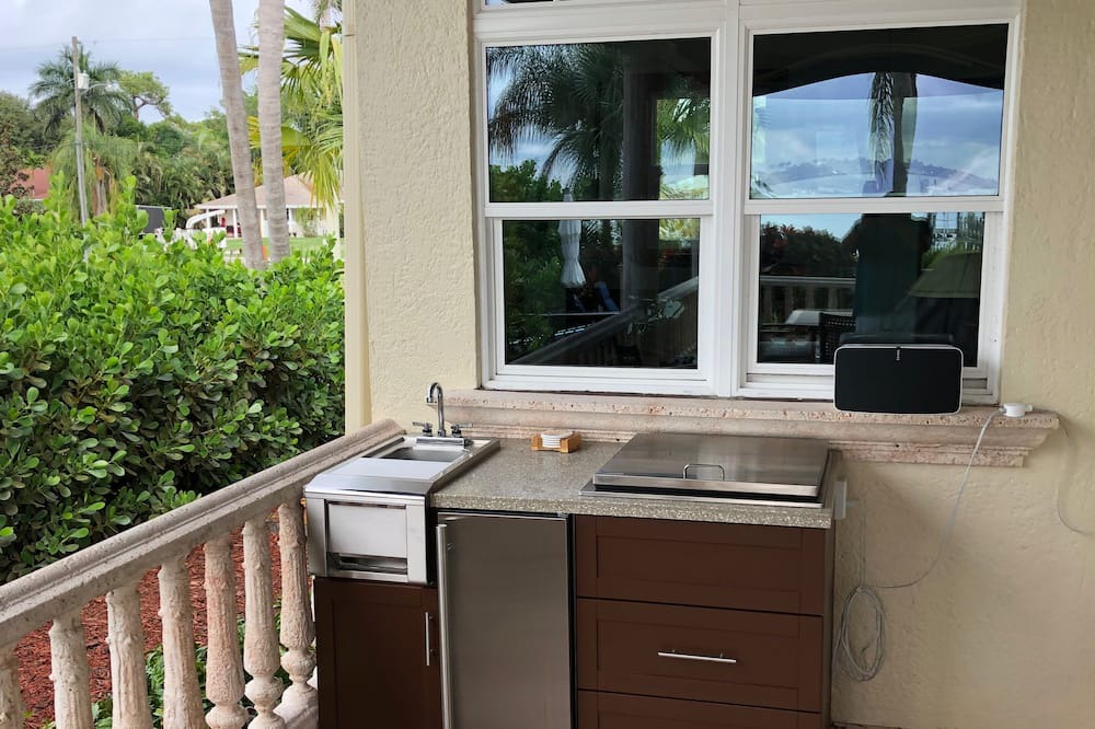 Photo of Kitchen in North River Shores