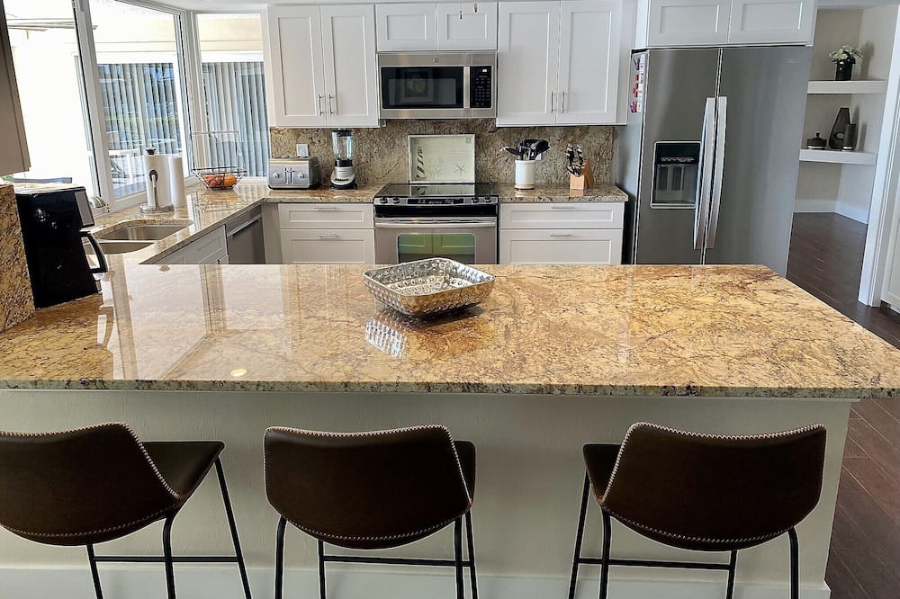 Photo of Kitchen in Yacht Club