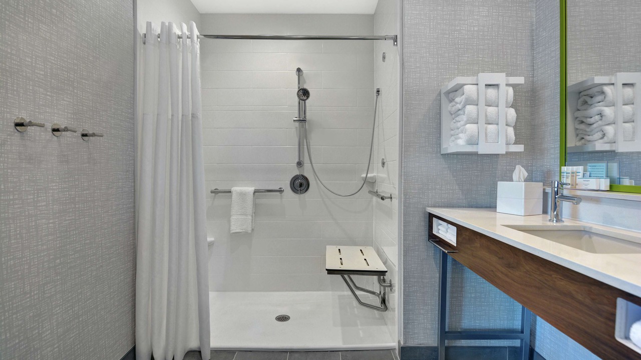 Photo of Bathroom in Doctors Inlet