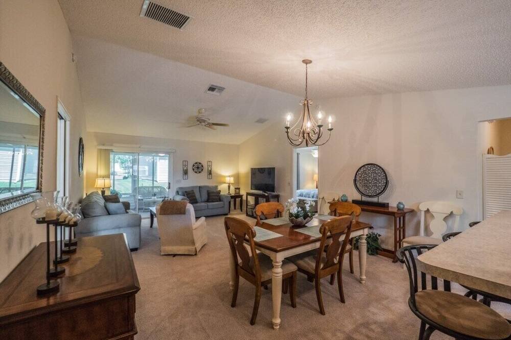 Photo of Bedroom in Duval